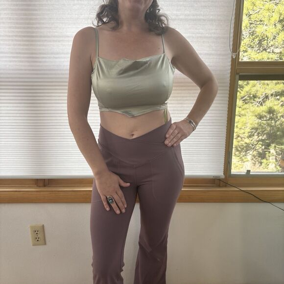 Pretty Little Thing Size 6 Sage Green Satin Crop Top - Picture 4 of 5